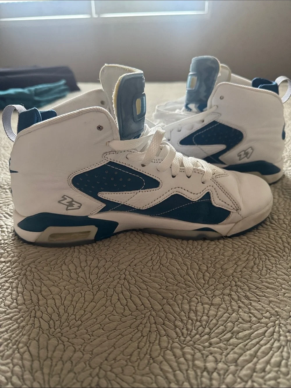 Jordan MVP (GS) Kids White and Blue High-Top Sneakers